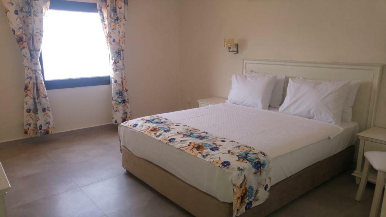 Maris Butik Hotel Турунч Екстер'єр фото